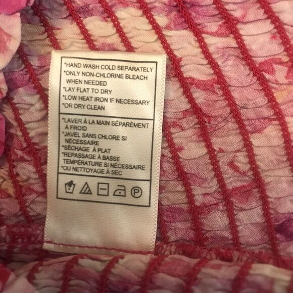 NWT BB Dakota Steve Madden Woman's Bright Rose Floral Compass Smocked Top Size M - Picture 11 of 12